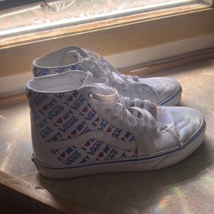 Women’s size 8 Vans
